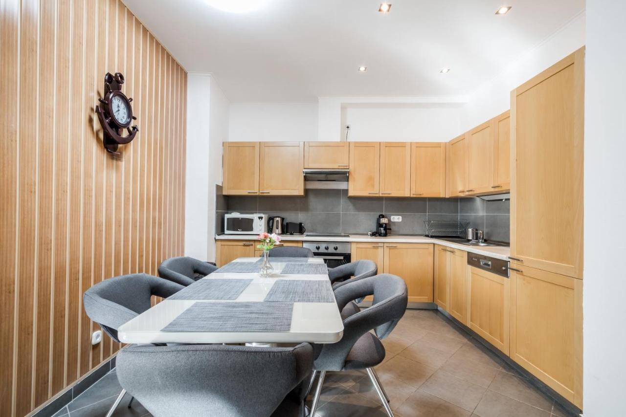 בודפשט Bpr Timber Loft Home With Balcony מראה חיצוני תמונה