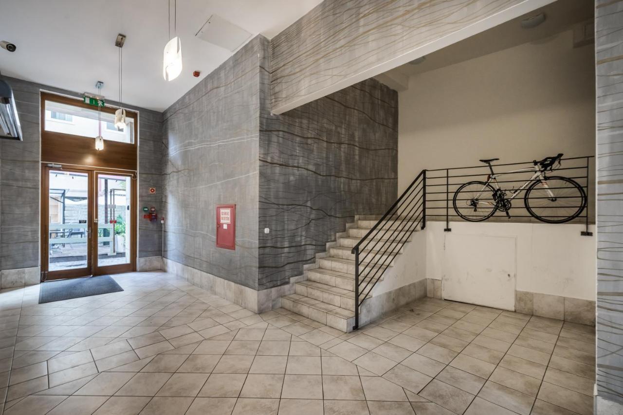 בודפשט Bpr Timber Loft Home With Balcony מראה חיצוני תמונה